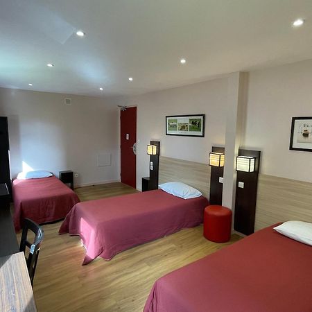 Brit Hotel St-Quentin/Nord Fayet  Zewnętrze zdjęcie