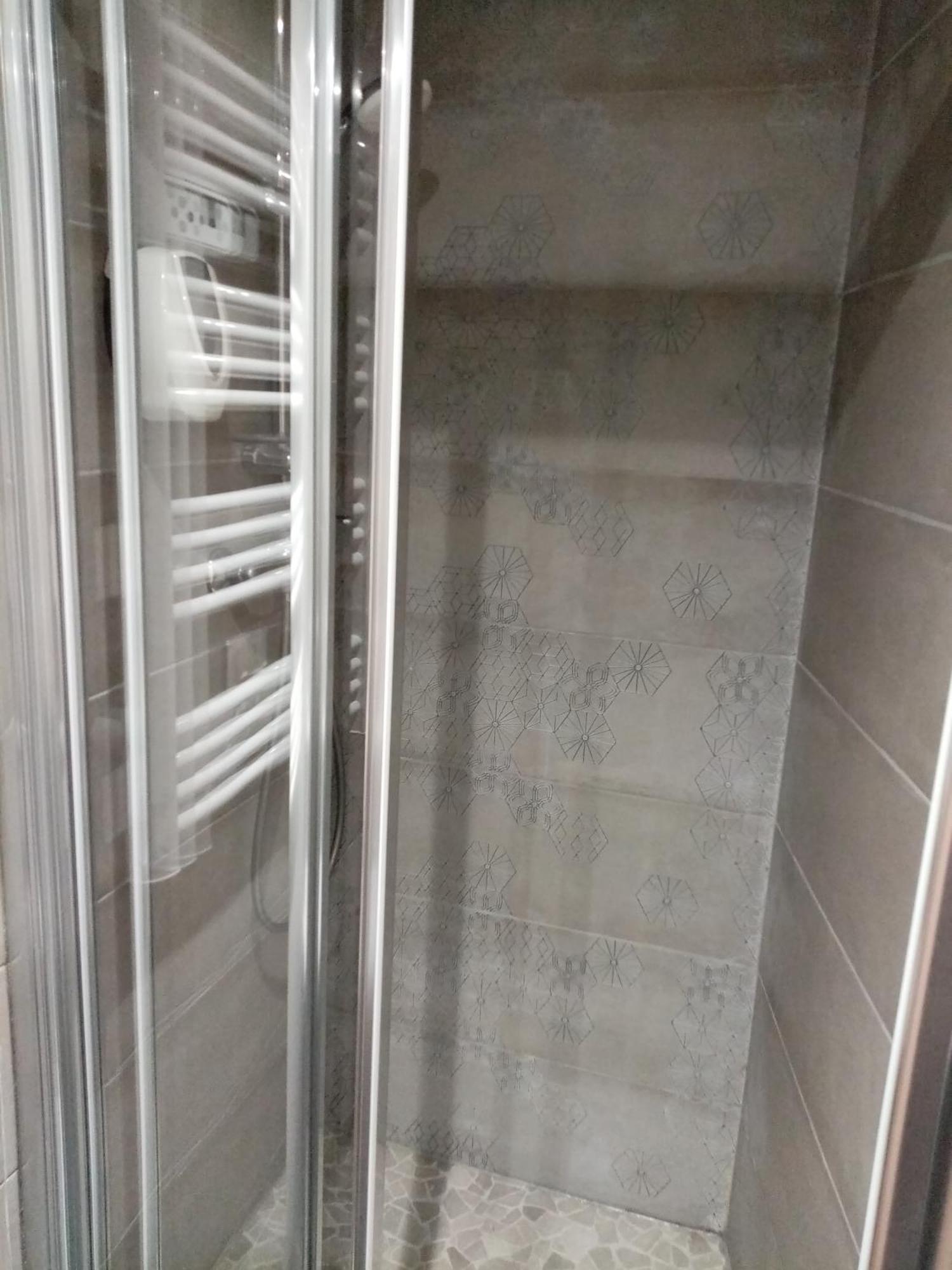 Brit Hotel St-Quentin/Nord Fayet  Zewnętrze zdjęcie